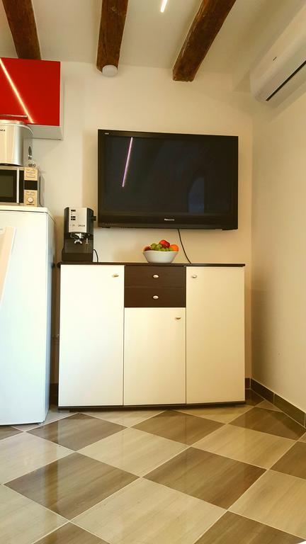 Karmen'S Apartment One Сплит Экстерьер фото
